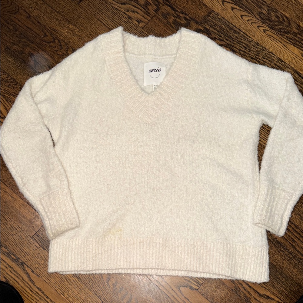 aerie Cream V-Neck Plush Knit Sweater